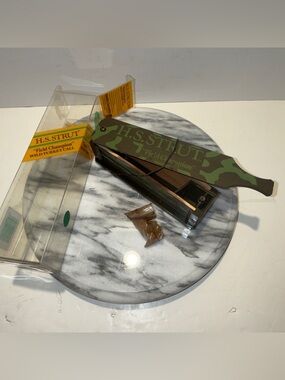 Vintage H. S. Strut Champion Yelper Turkey Box Game Call Camo Old Boss Hen w/Box